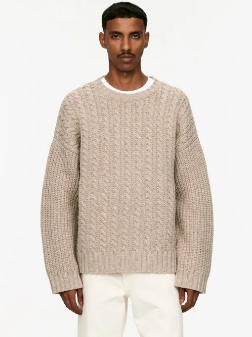 Relaxed Cable-Knit Jumper