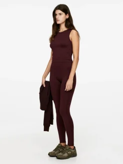 Ribbed Seamless Tank Top