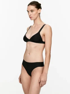 Seamless Thongs