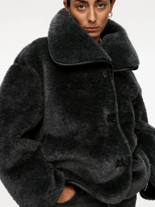 Short Pile Jacket