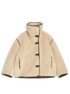 Short Pile Jacket