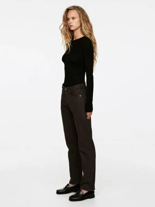 SNOW Slim Straight Jeans