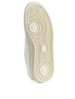 Veja V12 Trainers