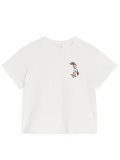Wide-Fit T-Shirt