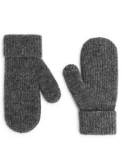 Wool-Alpaca Blend Mittens